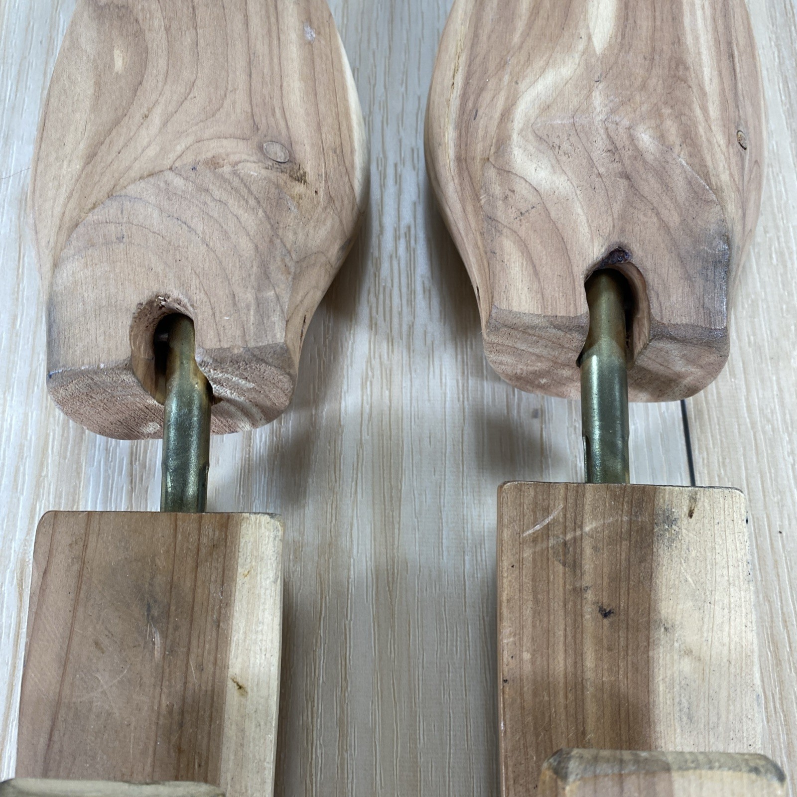 Cole Han Cedar Shoe Tree Stretchers Size Medium