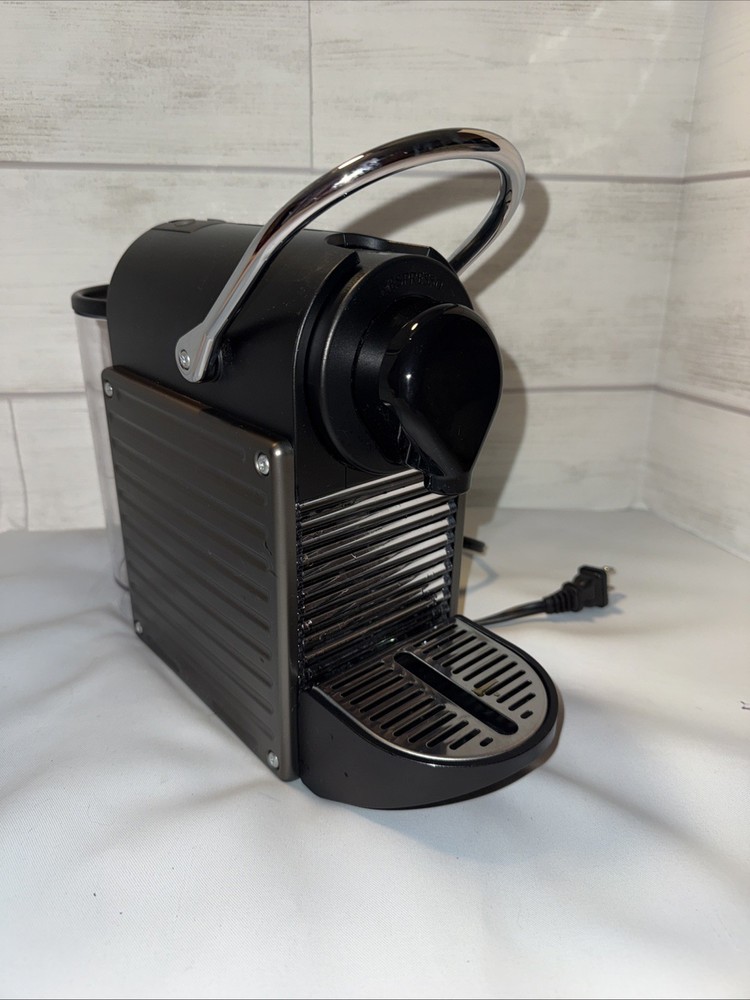 Nespresso Pixie C60 Espresso Machine OriginalLine Capsule Coffee Maker