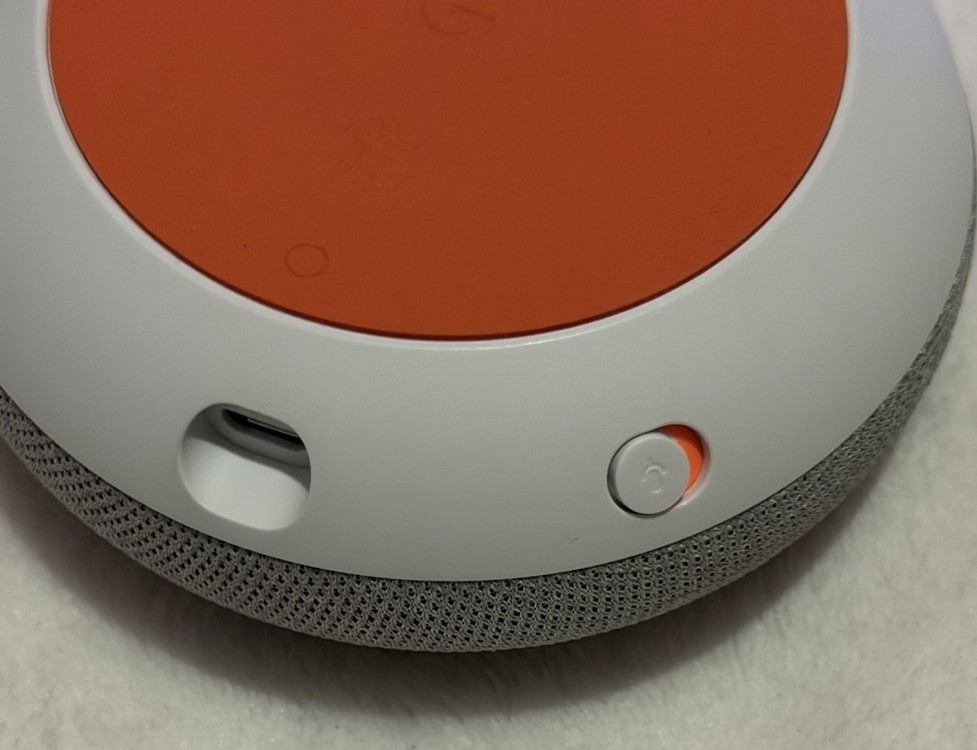 Google Home Mini (Chalk) Model H0A