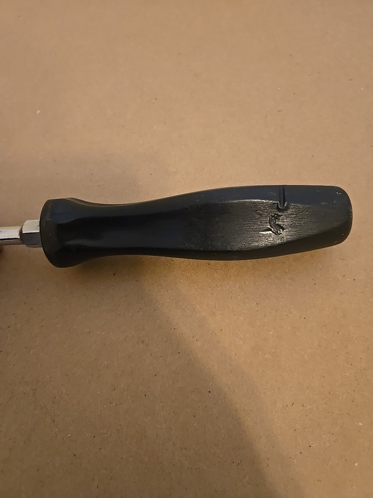 Snap On #4 Phillips Head Screwdriver Black Hard Handle SDDP64