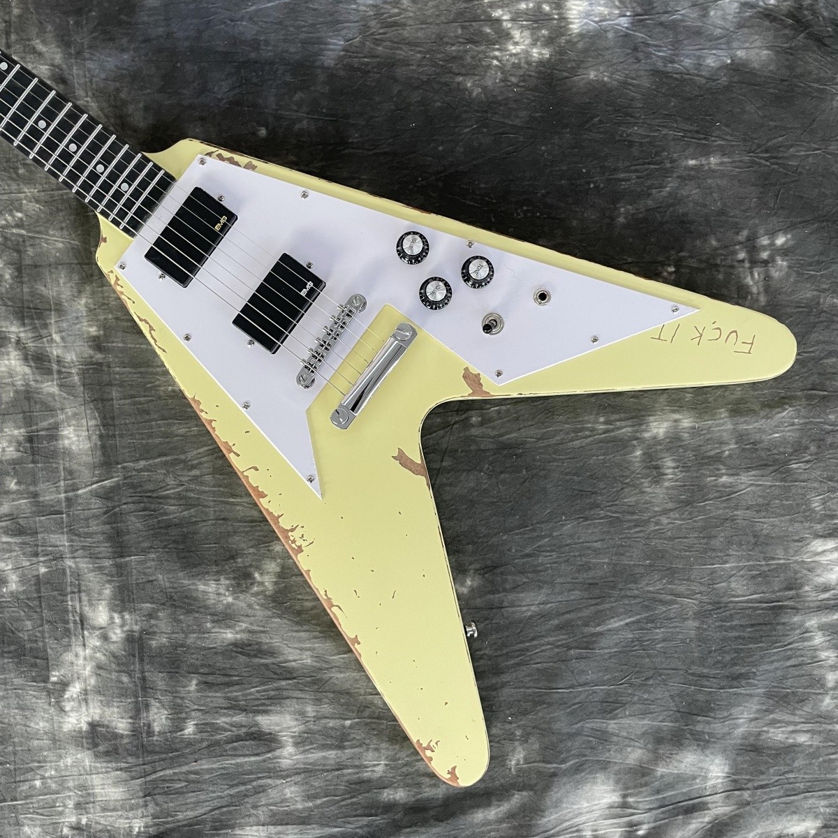 Vintage Relic Flying V Electric Guitar James Hetfield Cream Yellow Mahogany Body