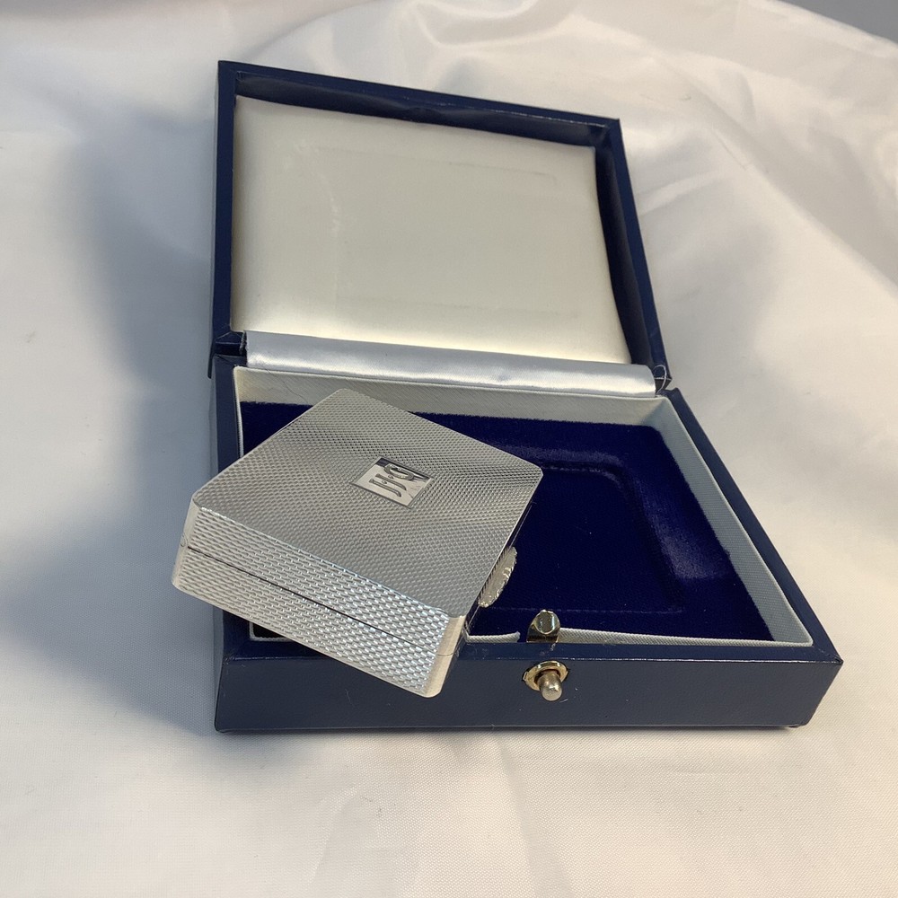 SNUFF/PILL/TRINKET BOX ‘PETER JOHN DOHERTY’ HM SILVER 84g ENGINE TURNED 2001