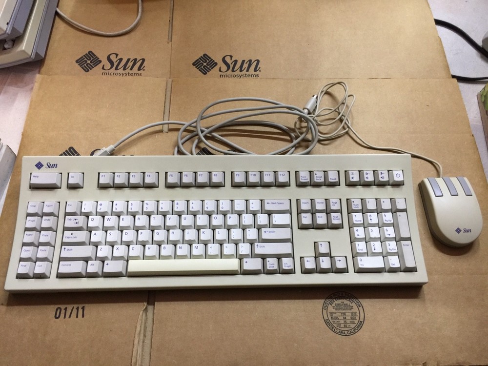 SUN TYPE 5C  KeyBoard & Mouse KIT, ** No-YELLOW- Color *, Test-PASS,