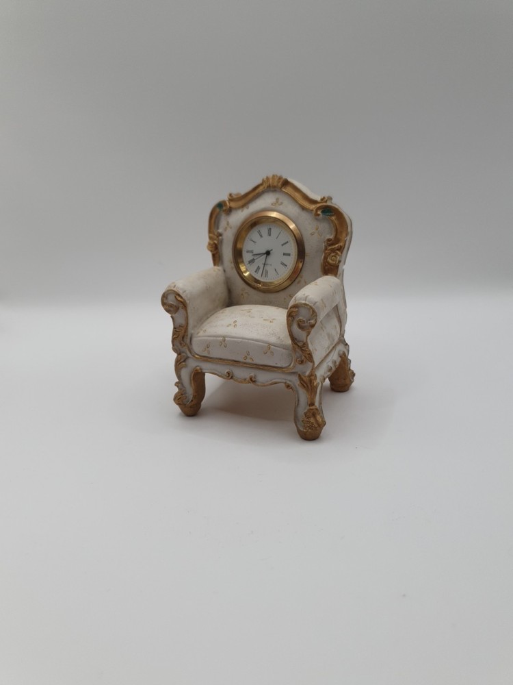 Vintage Collectable Miniature Clock