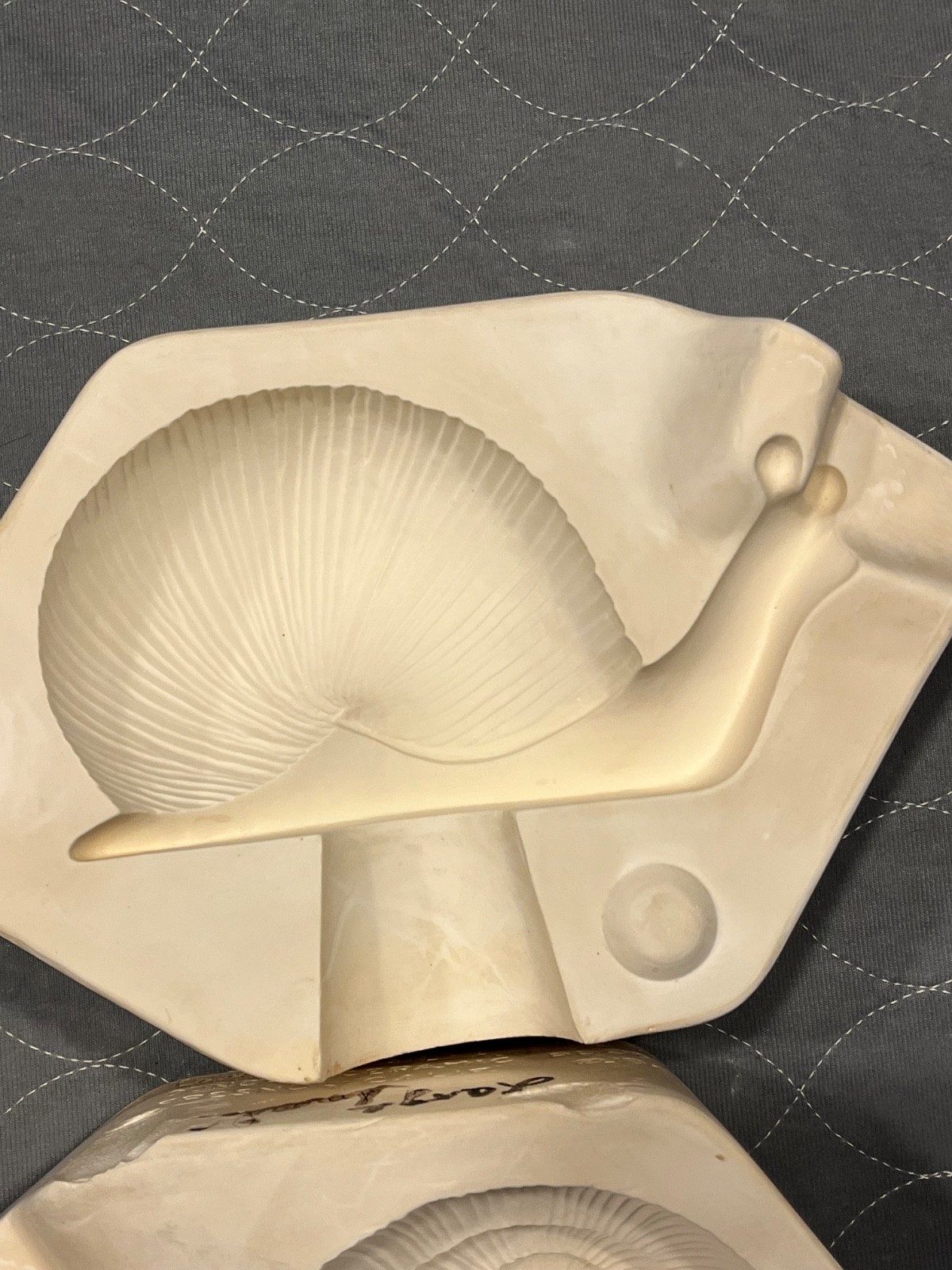 VTG Duncan Mold 126 Ceramic Slip Mold large Snail Figurine