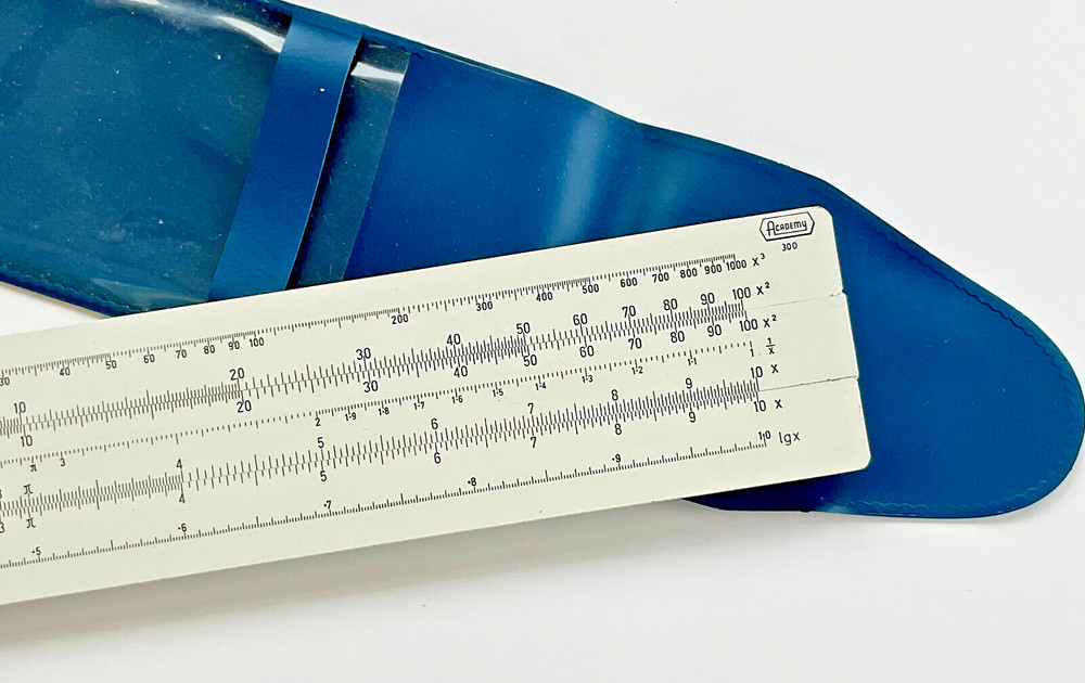 BRL 300 slide rule with plastic slip case - no cursor