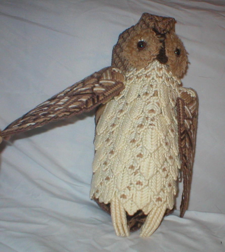 PLASTIC CANVAS OWL HANDMADE SOLD AS IS