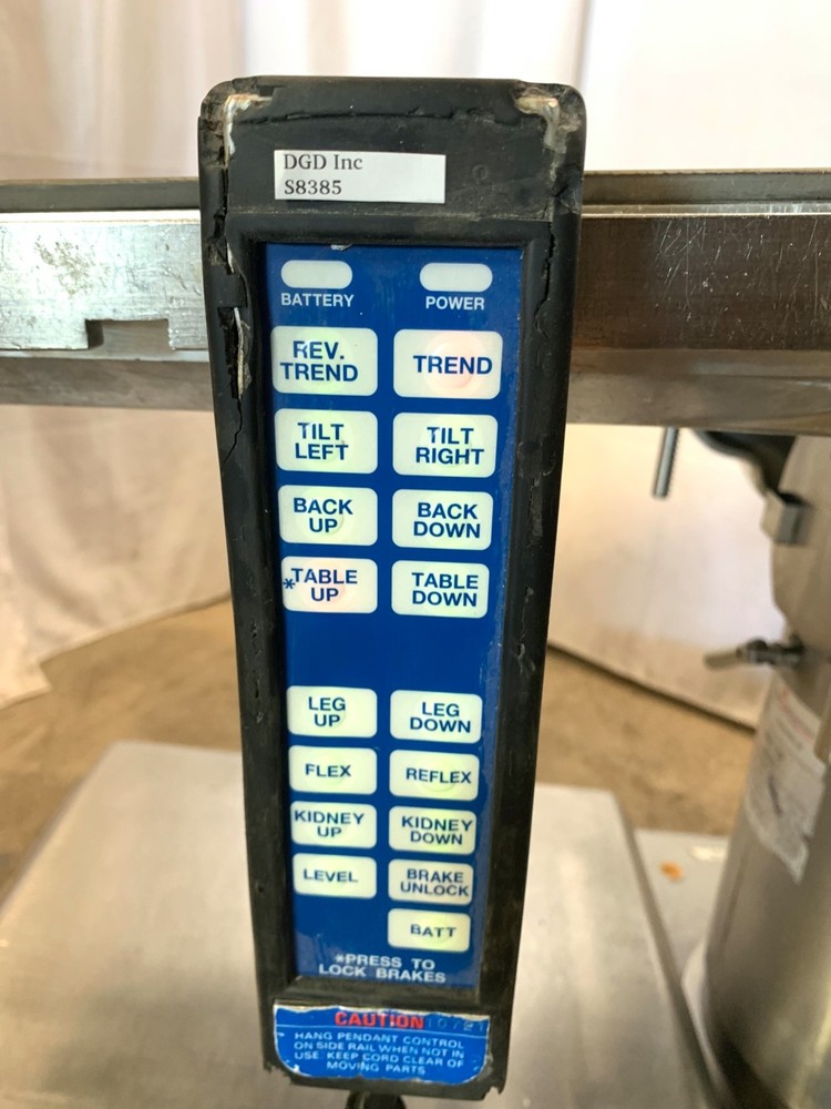 Skytron Elite 6500 Surgical Table With Remote S8385