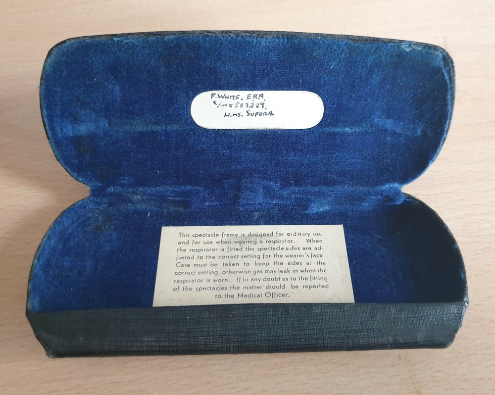 WW2 British Royal Navy Service Respirator Flexible Spectacles w/Ratings I.D Card
