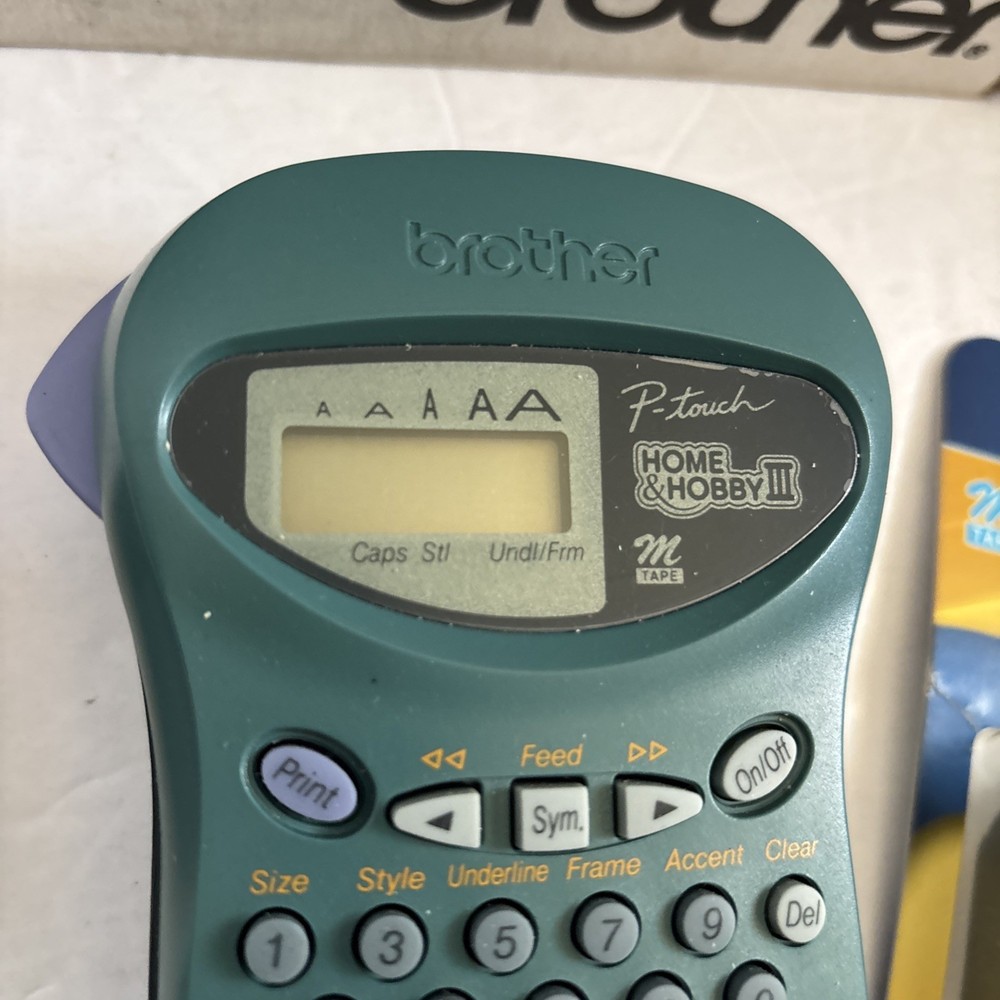 Brother P-Touch PT-85 Thermal Label Printer Bundle **TESTED & WORKING**