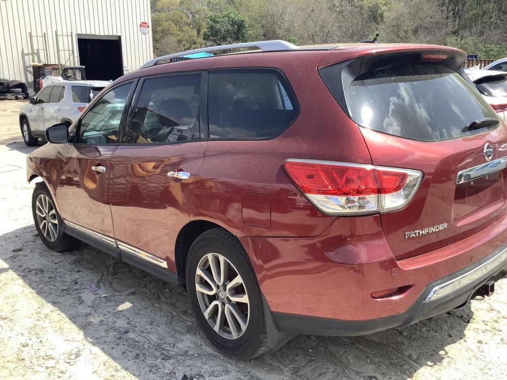 PATHFINDR 2014 Glove Box 4592585