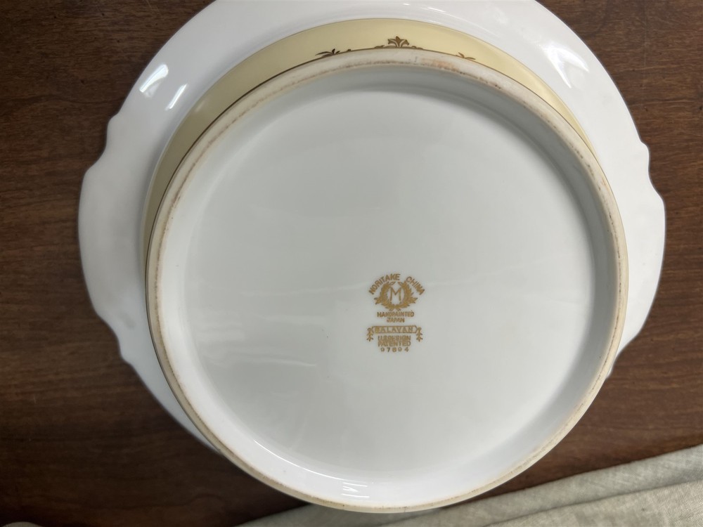 Noritake Galavan Covered Vegetable Bowl 10"