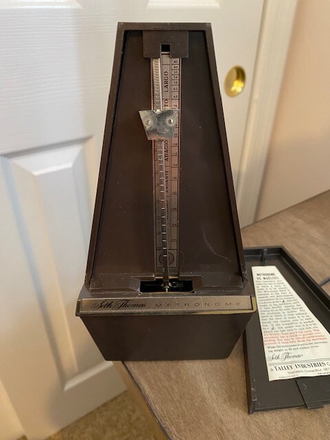 Vintage Seth Thomas Metronome Model# 1104 Conductor