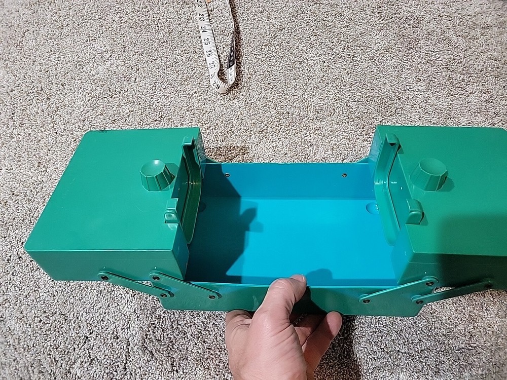 TRAUM Vintage USA Made Plastic Fold Open Storage Container Multi Compartments