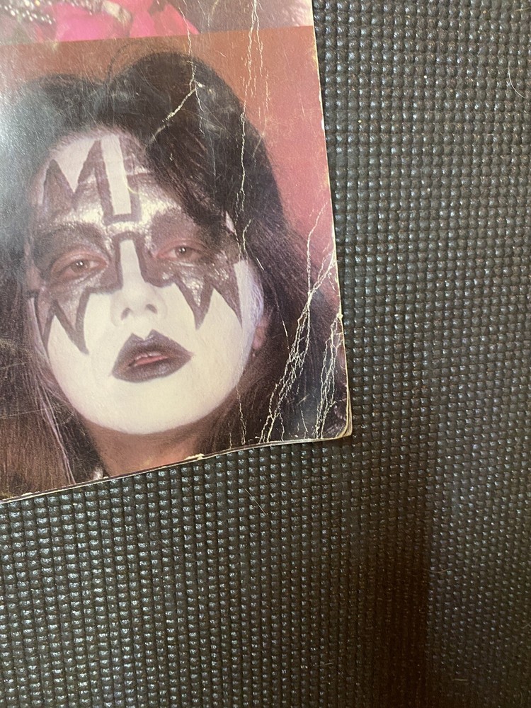 KISS '77 & '78 WORLD TOUR Concert Program - One Owner Has Damage - See Photos