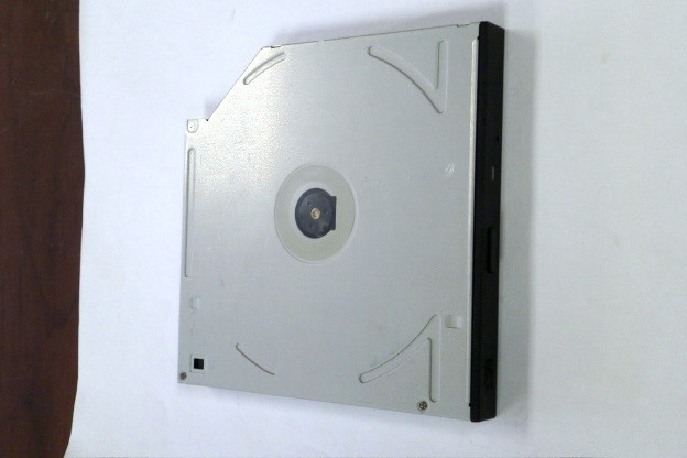 Teac CD-220E-ES2 Used, Pulled, Working CD-Rom Drive