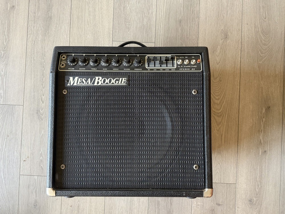 Mesa Boogie Studio .22 Caliber Combo With Footswitch Graphic EQ