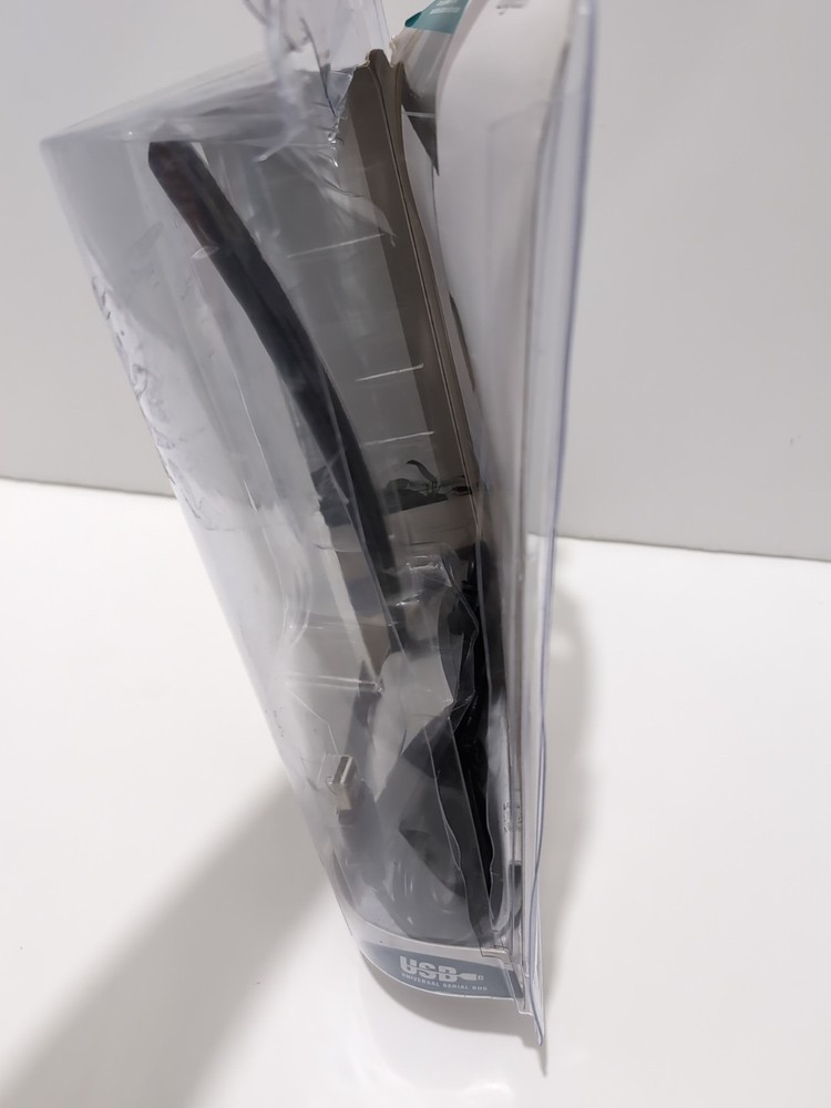 Logitech Consumer USB Desktop Microphone 980186-0403 for PC Mac