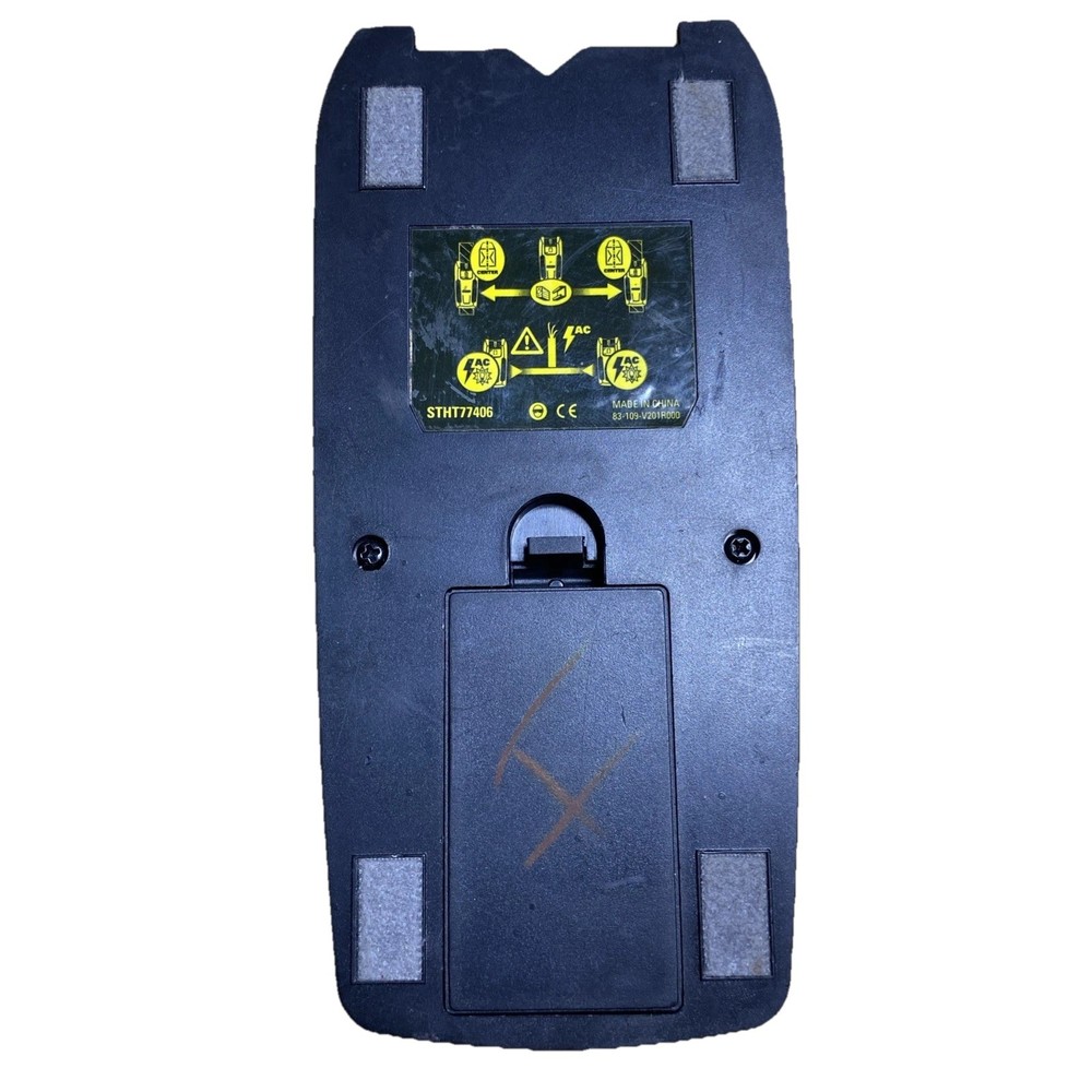 Stanley STHT77406 handheld Stud Sensor/AC Detector Ylw Backlit Digital Display