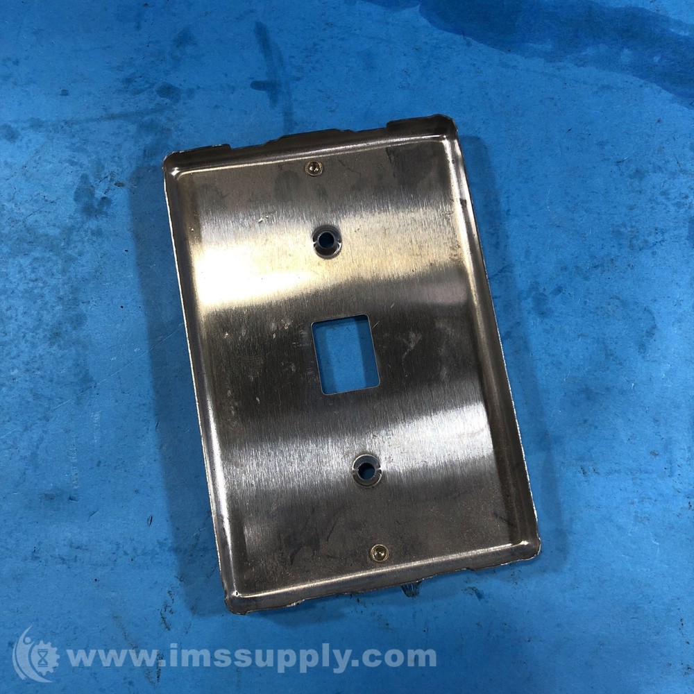Outlet Wall Plate USIP