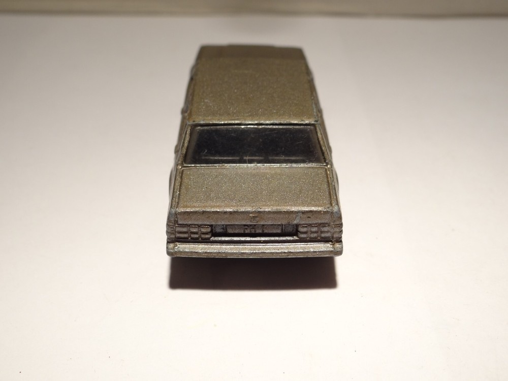 Corgi Volvo Saloon