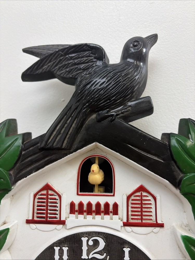 Vintage Telesonic Plastic Cuckoo Clock Works! Read