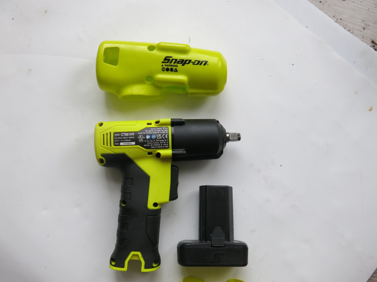 Snap-On CT861 Hi-Viz Impact Wrench 3/8" 14.4v Cordless Battery Charger Boots Set