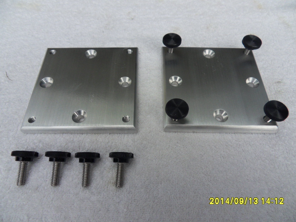 2 NEW PREMIUM 4X4 MOUNTING PLATES BIG JOHN STYLE WITH SS THUMB SCREWS