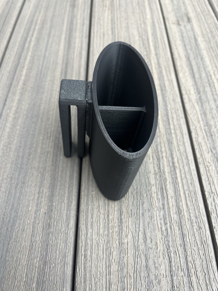 Boat Storage Windshield Cubby (black)