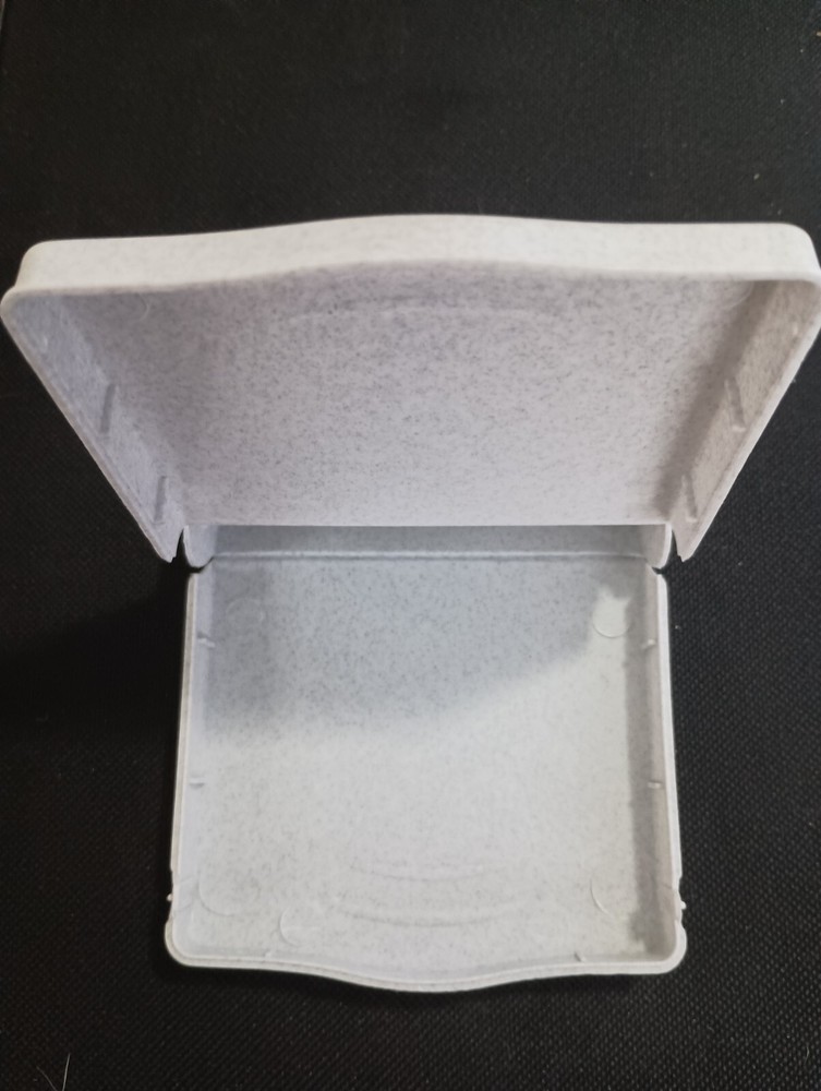 Micro Floppy Diskette 5 Disk Case (Grey) / includes 5 Staples diskettes