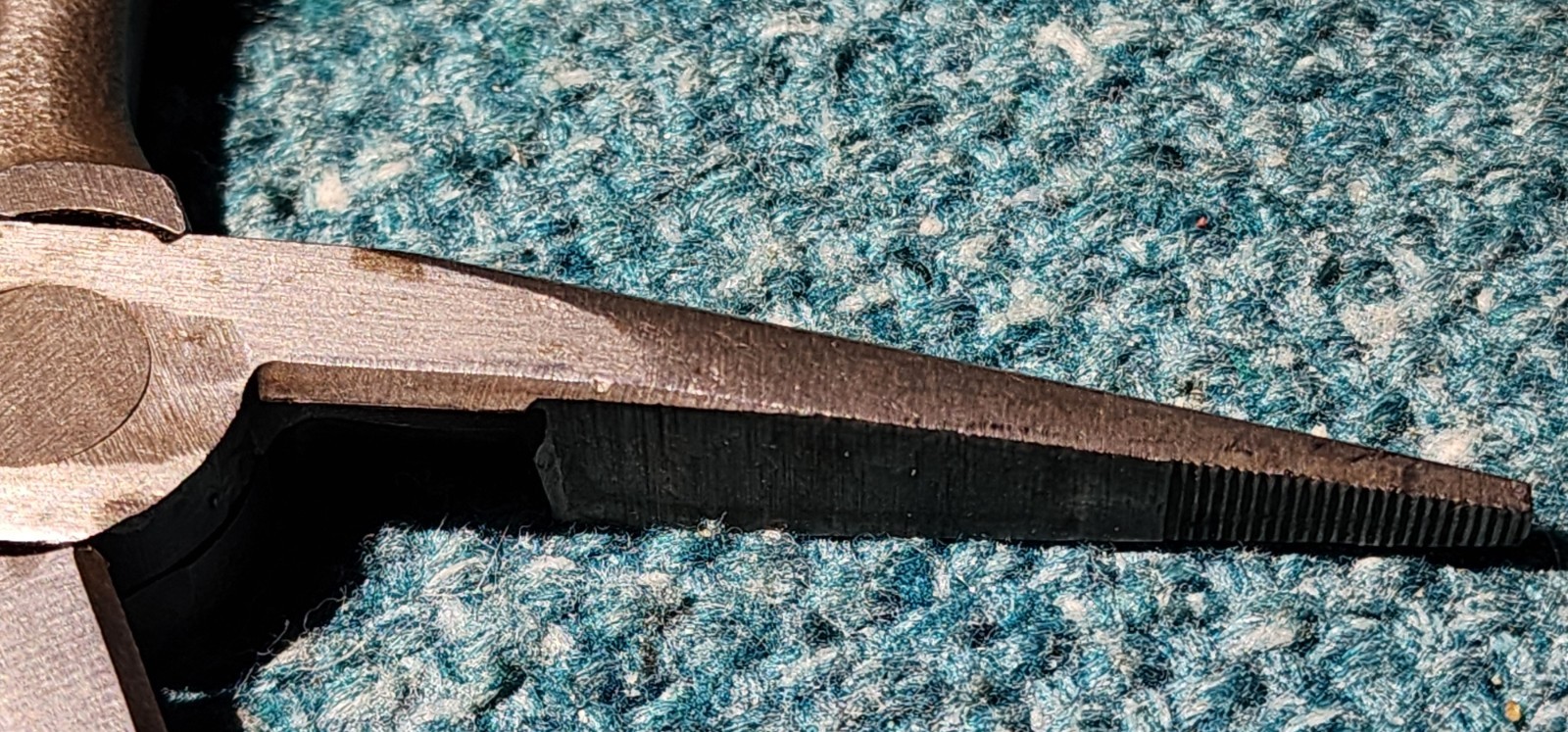 Snap-on USA 196BCP Soft Grip Needle Nose Pliers 7" OAL! Preowned. Grind Mark.