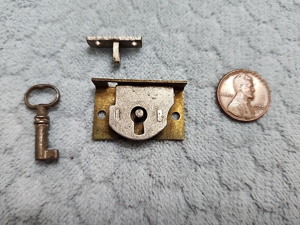 Early Chest Lock  Brass Tiny NOS