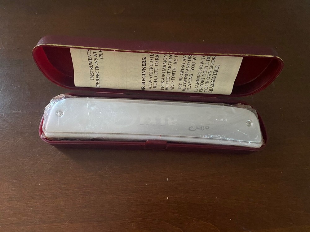 Vintage Dixie Echo Harmonica C With Case NEW