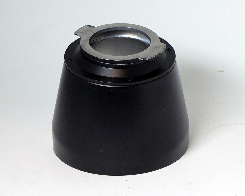 Broncolor Impact Offset Reflector Used