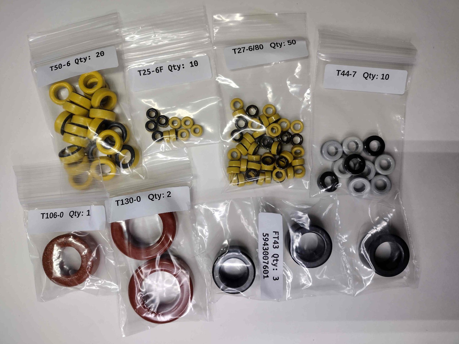 RF Toroid Assortment MicroMetals Fair-Rite 28 Values 492pcs Total