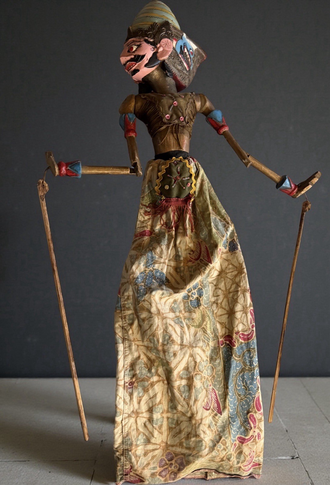 Old wayang golek handcarved wood rod puppet Indonesia 28”