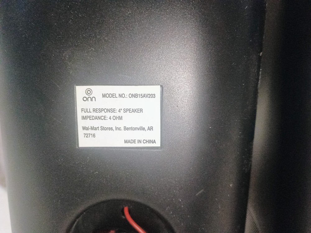 ONN Mini Stereo System ONB15AV203CD Left/Right 4" Speakers. full response, 4ohm