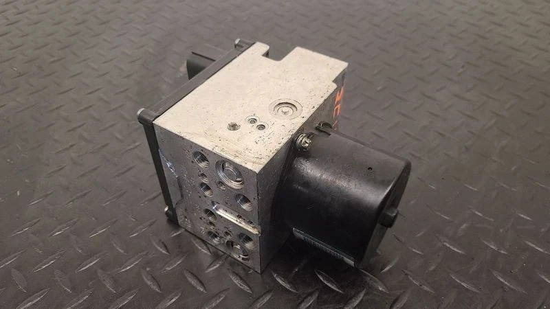 2011-2014 Ford E150 E250 E350 ABS Anti Lock Brake Pump Module Assembly OEM