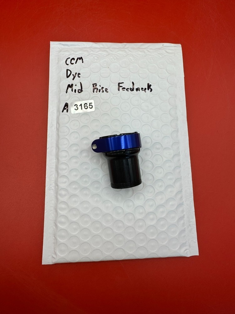 CCM Dye Mid  Rise Feedneck