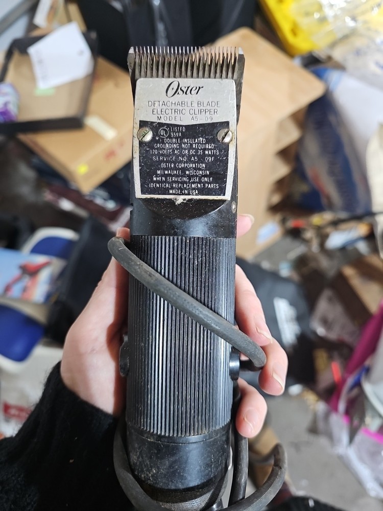Oster A5-09 Professional Pet Grooming  Clipper