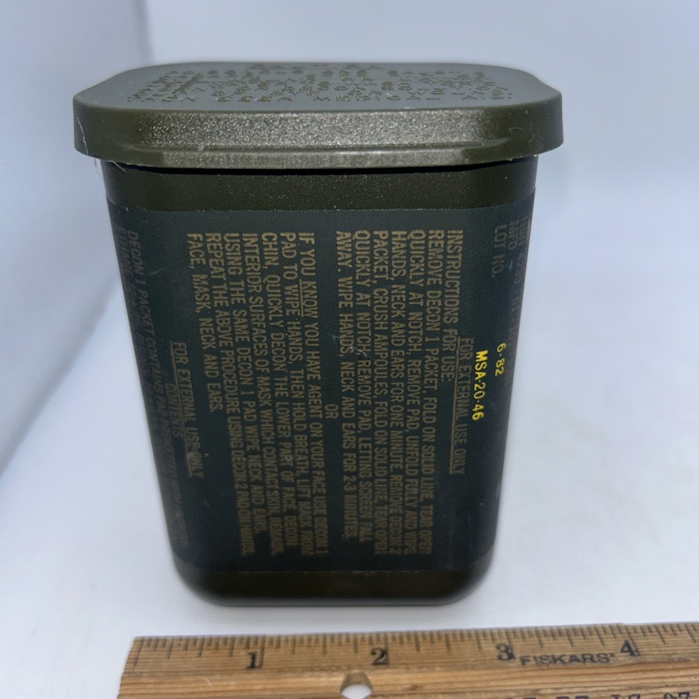 US Military Decontamination Kit June 1982 Complete MSA-20-46