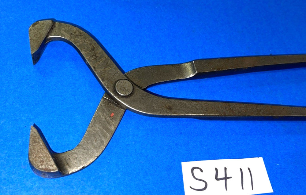 SNAP-ON TOOLS GREASE & DUST CAP PLIERS