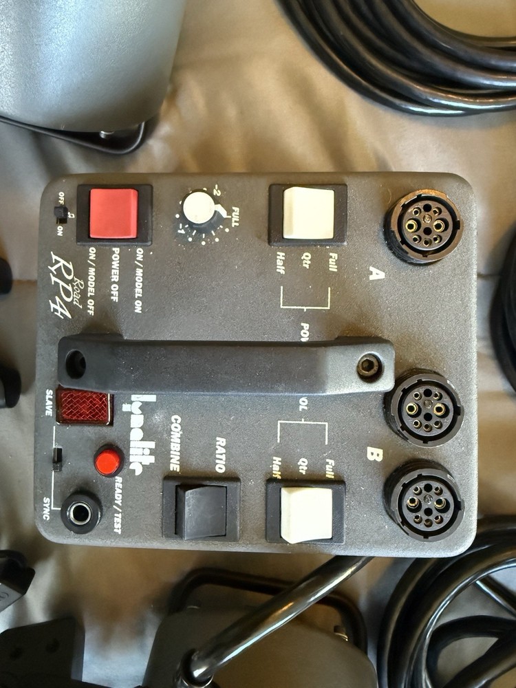 Dynalite Strobe Kit and pocketwizard