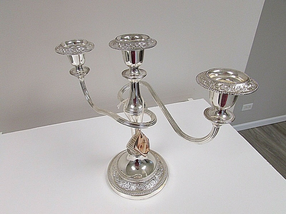 THE BEAUMONT 3 CANDELABRA ENGLAND TARNISH RESISTANT SILVER PLATED TABLEWARE