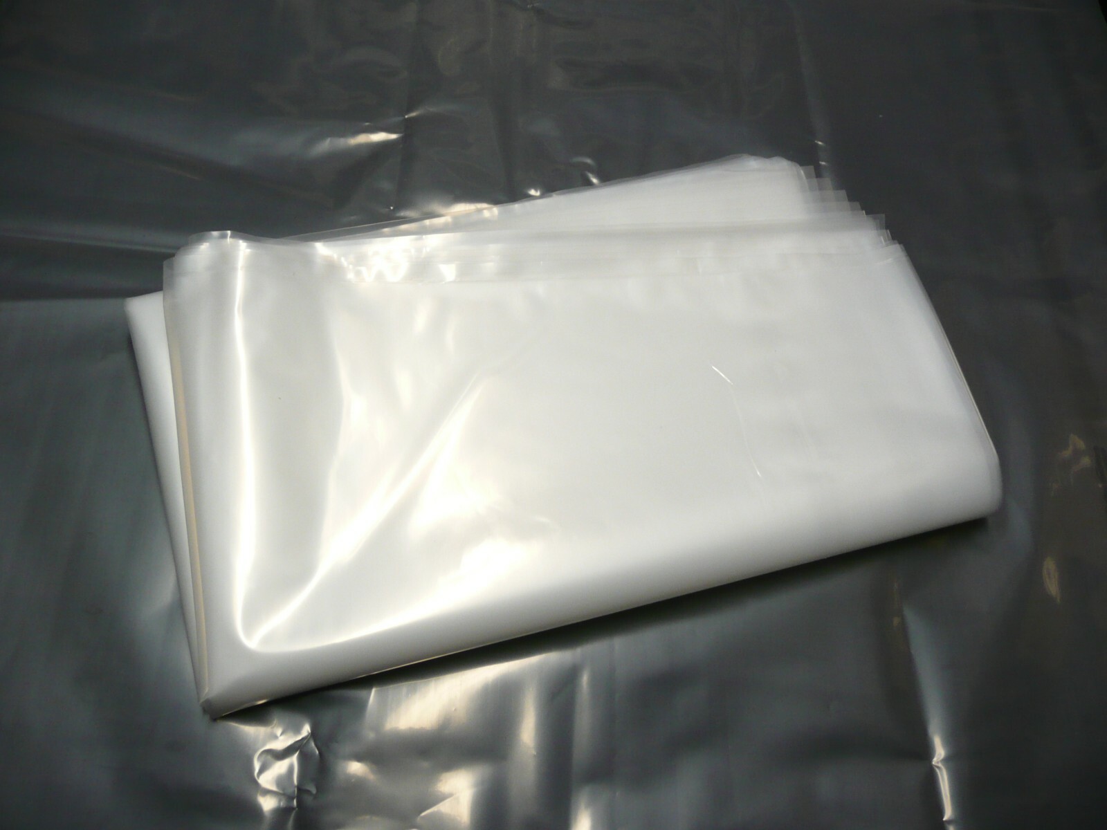 ONE EXTRA LARGE HEAVY DUTY 36''X 60'' CLEAR 4 MIL PLASTIC STORAGE BAG