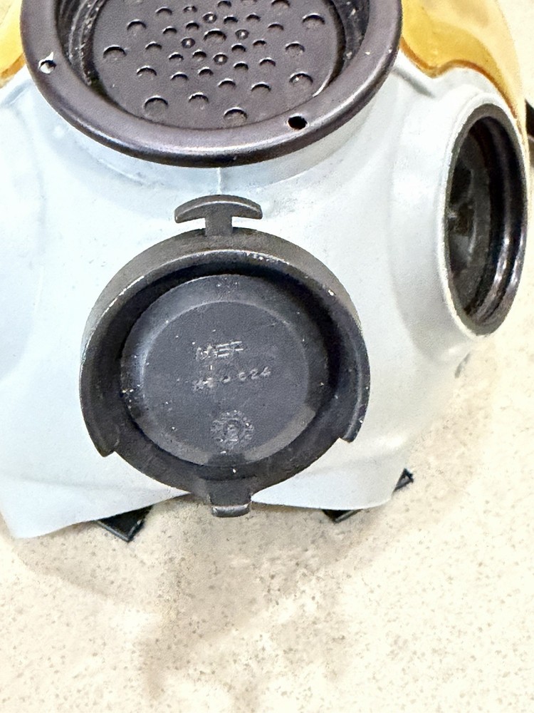 MSA Millenium Gas Mask Size Medium - Read Description