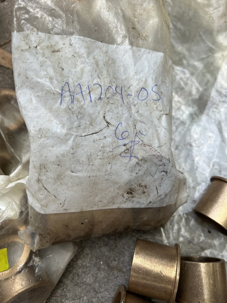 Bronze bushing mixed lot