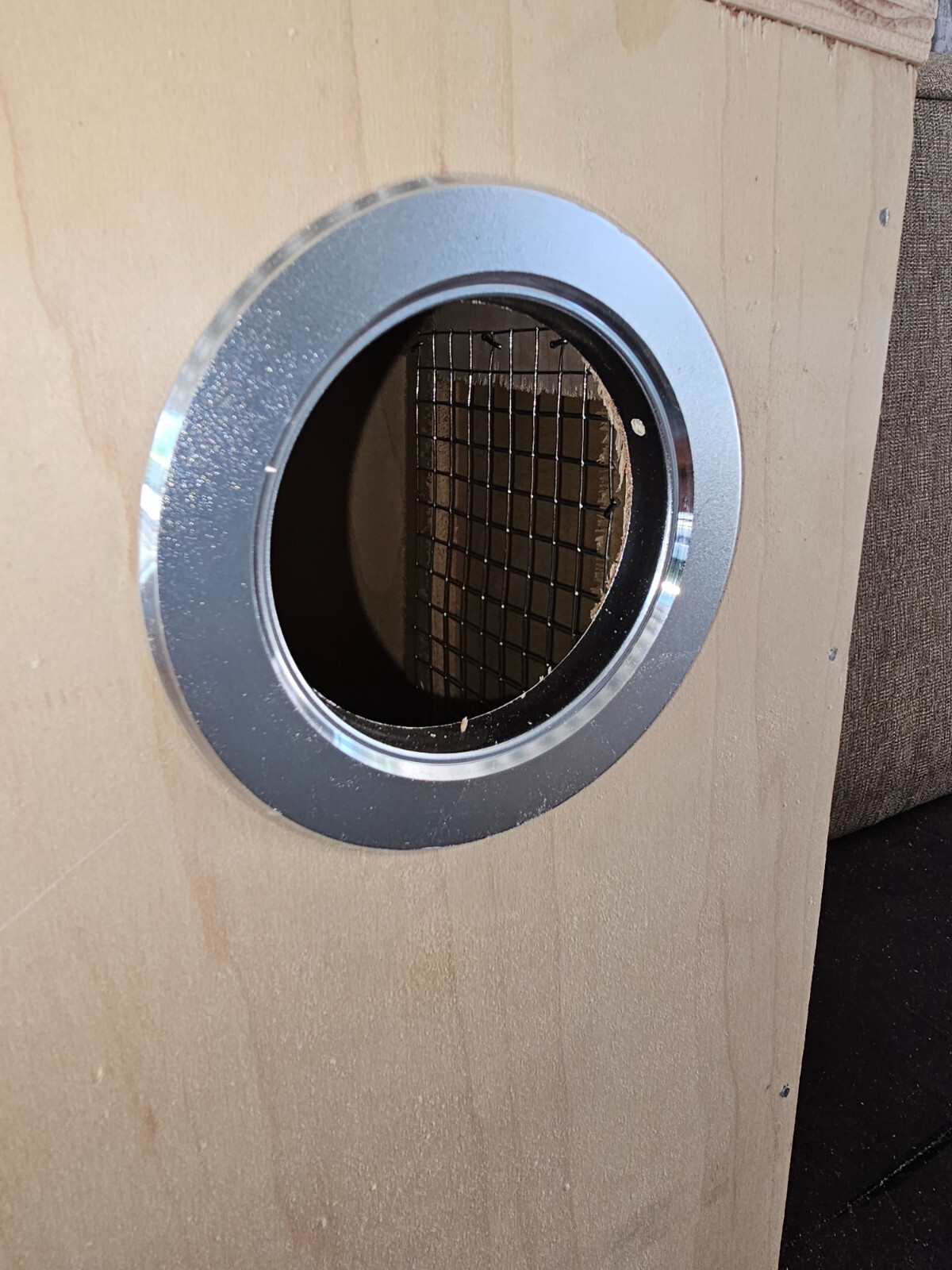 Boot Nest Box (16"x16"x8" 8" toe) Quakers, conures, cocatiels, etc