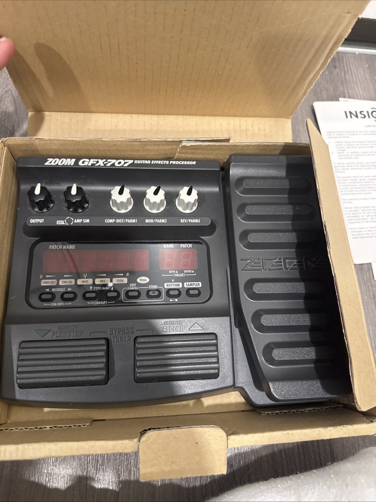 Zoom GFX-707 Guitar Effects Processor