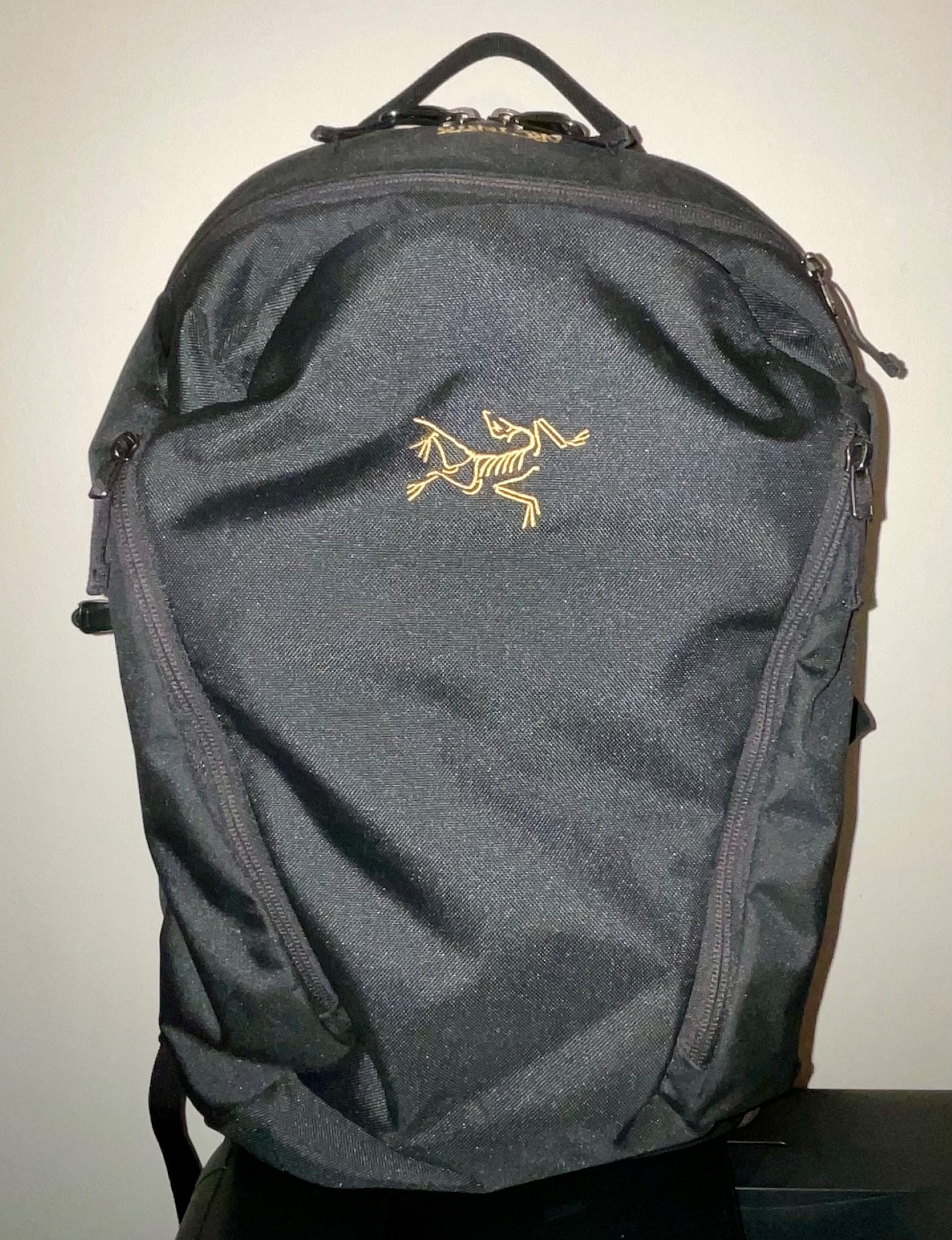 Black Arc'teryx Mantis 26L Backpack